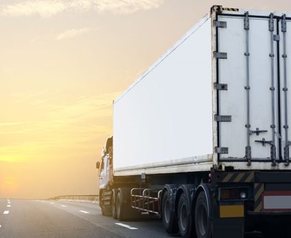 equalinklogistics.com